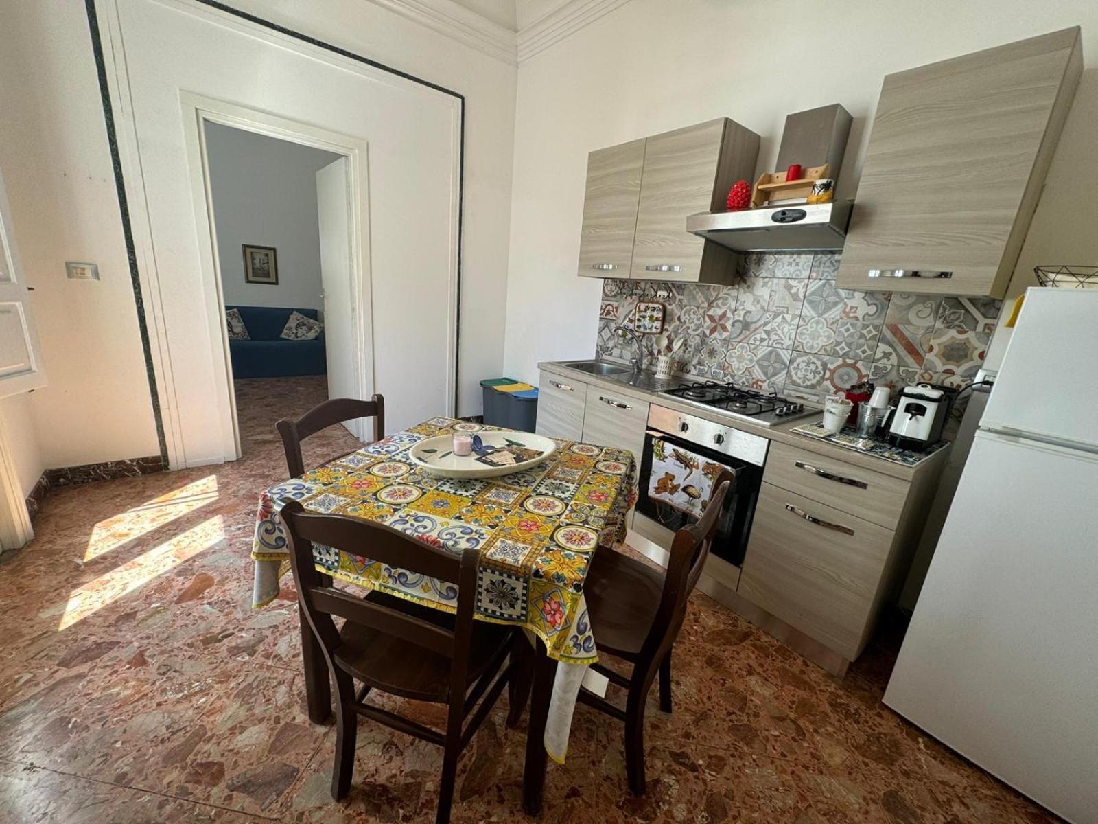 Arco Del Vescovo 2 Apartment Ачиреале Екстериор снимка